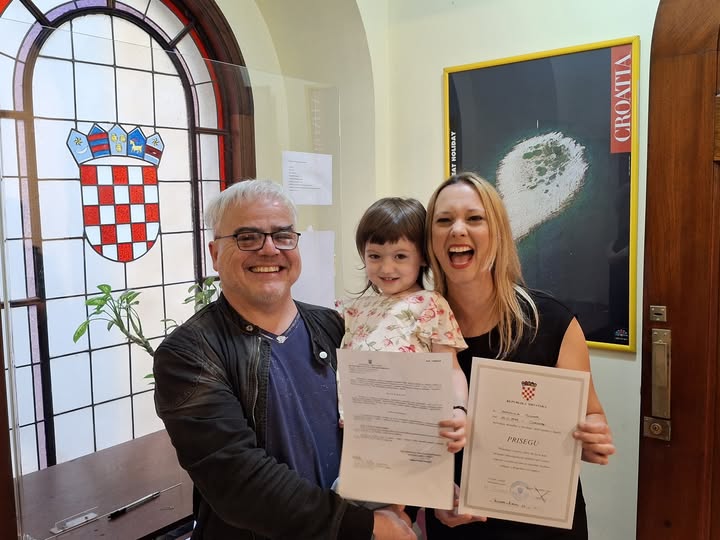Las chicas finalmente ciudadanas croatas